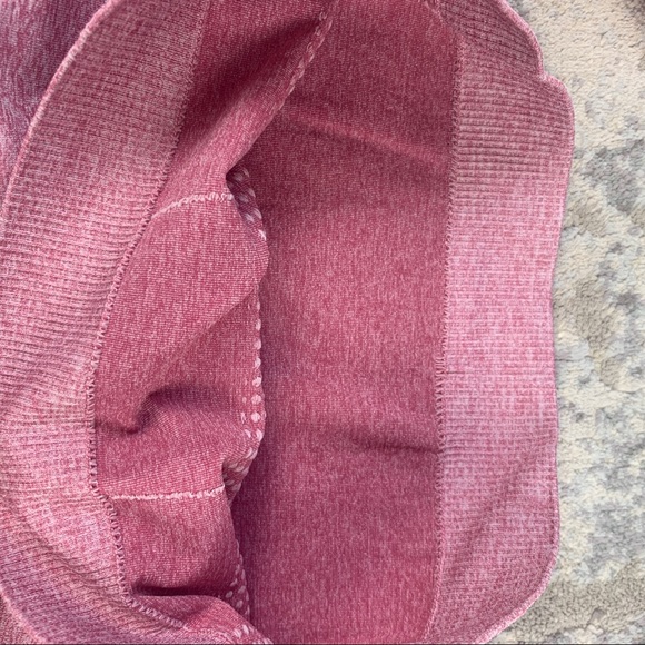 Blush seamless Work Out Yoga Set/ Activewear - Picture 13 of 15